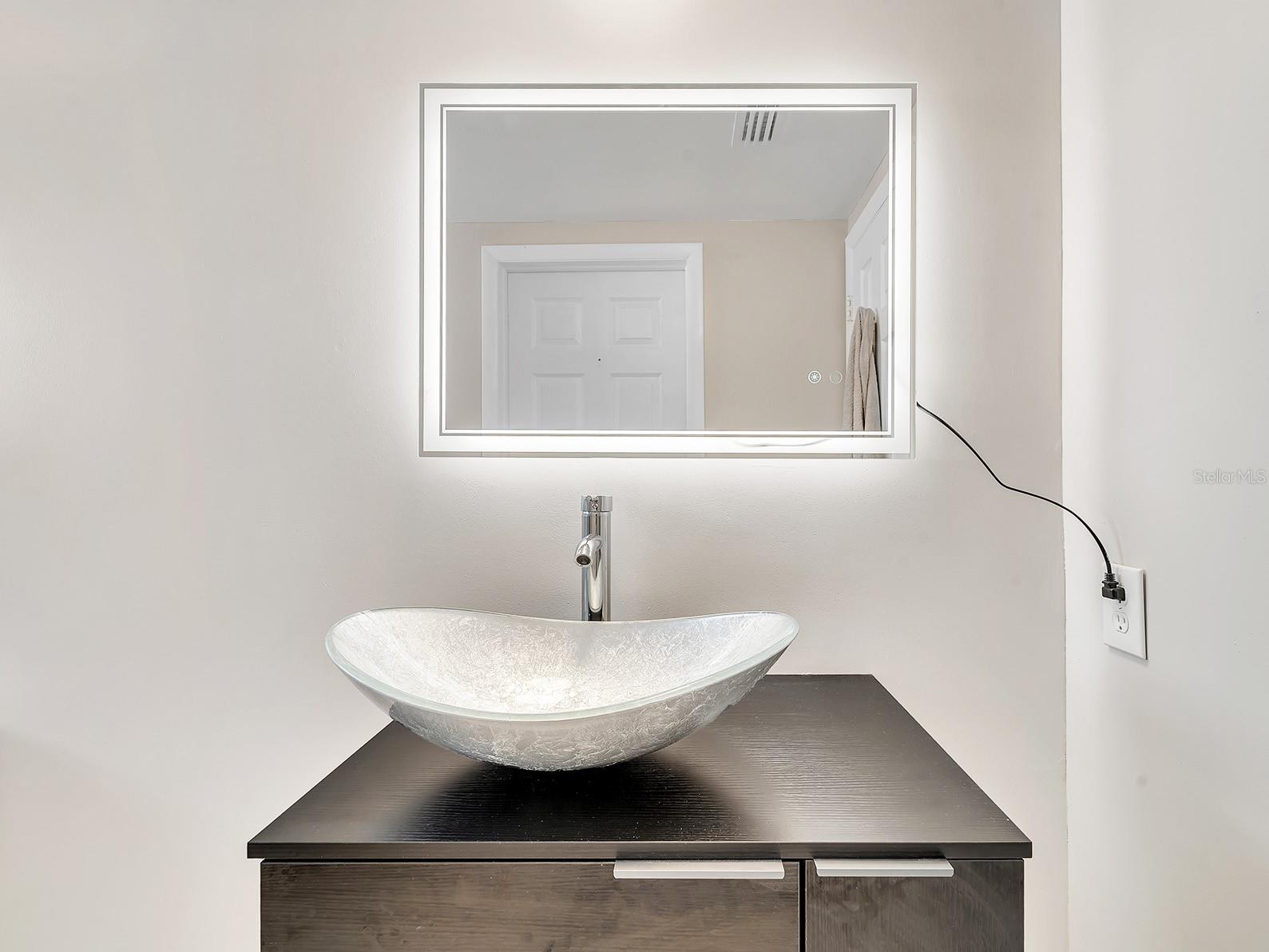 Image 38 of 40 For 7210 Embassy Boulevard