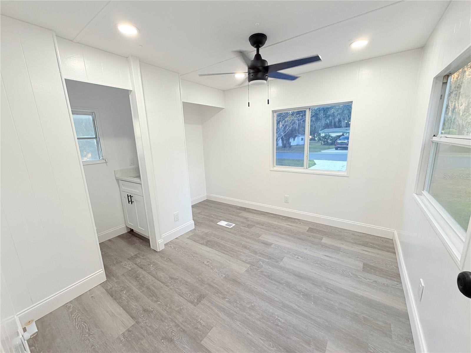 Image 53 of 85 For 82 Bobwhite Road