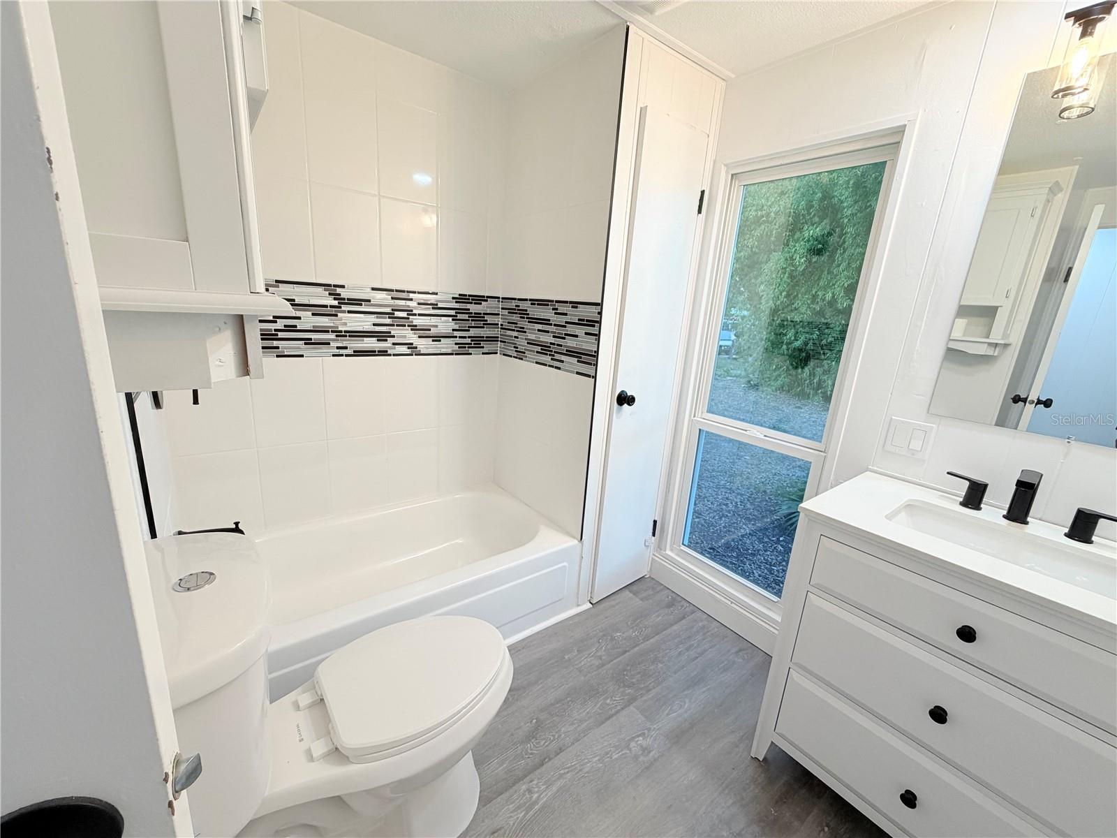 Image 70 of 85 For 82 Bobwhite Road