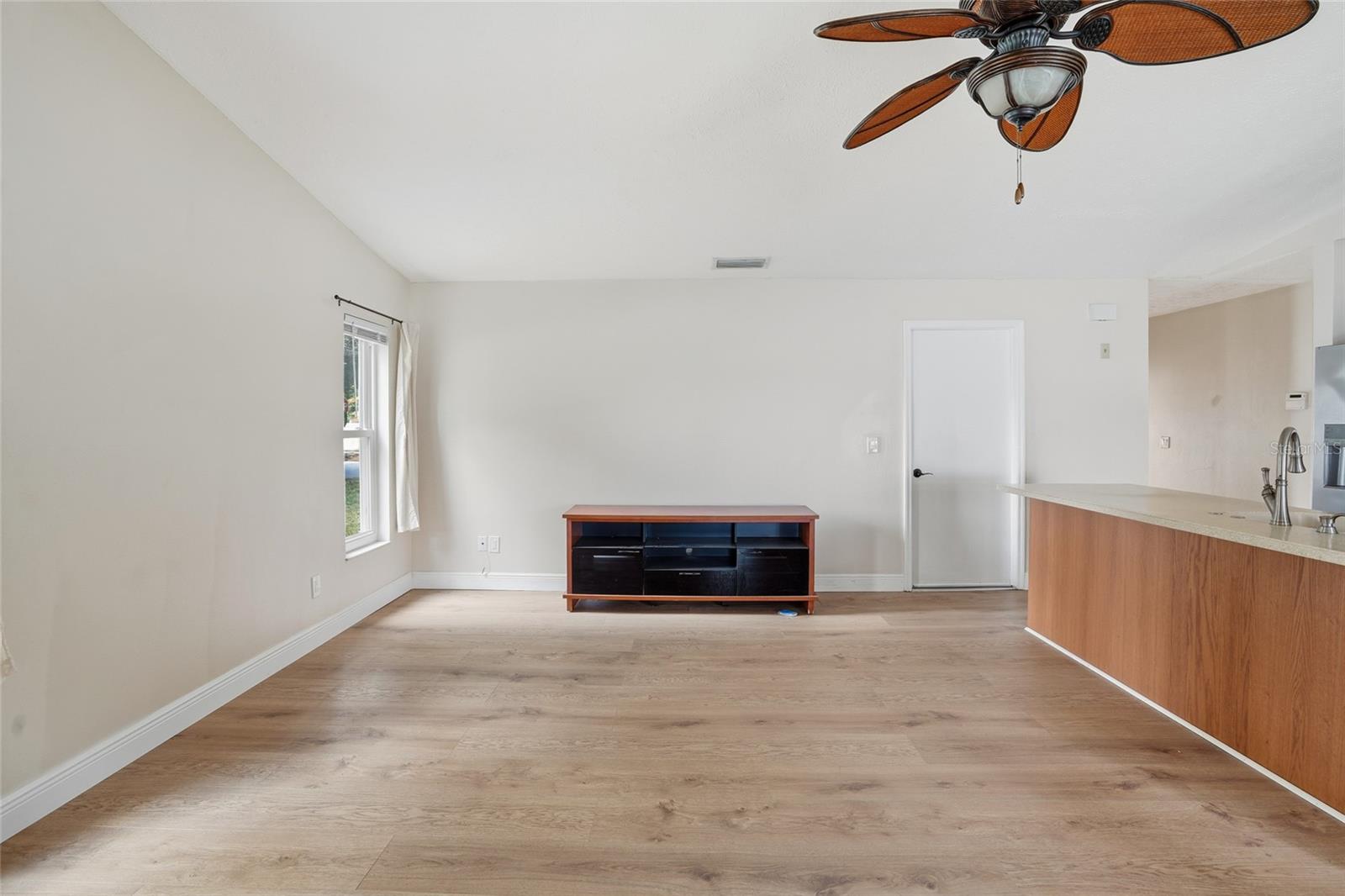 Image 12 of 28 For 5425 Pentail Circle