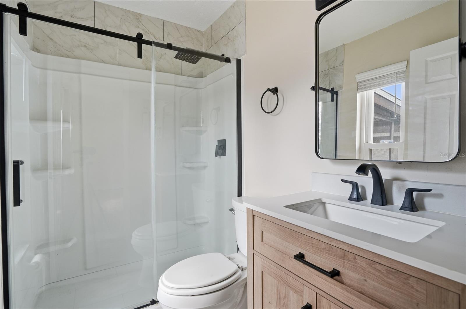 Image 18 of 28 For 5425 Pentail Circle