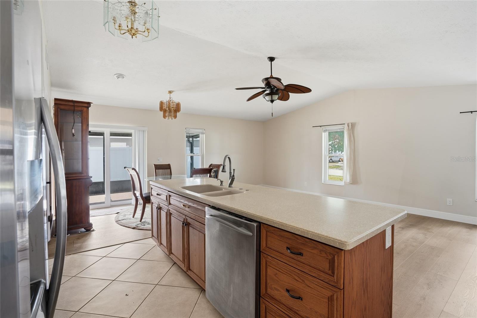 Image 6 of 28 For 5425 Pentail Circle