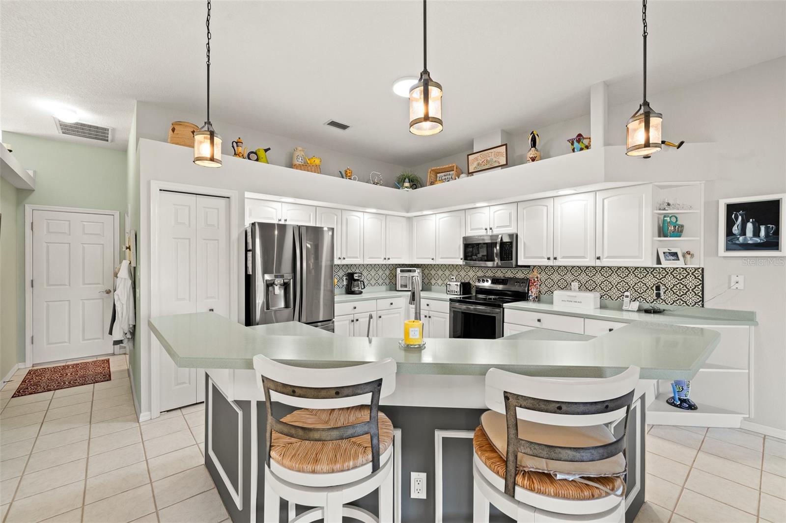 Image 13 of 51 For 18715 Dove Hollow Court