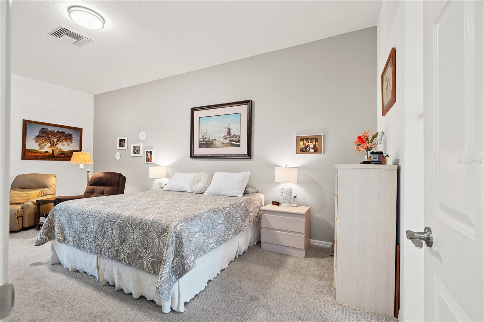 Image 22 of 51 For 18715 Dove Hollow Court