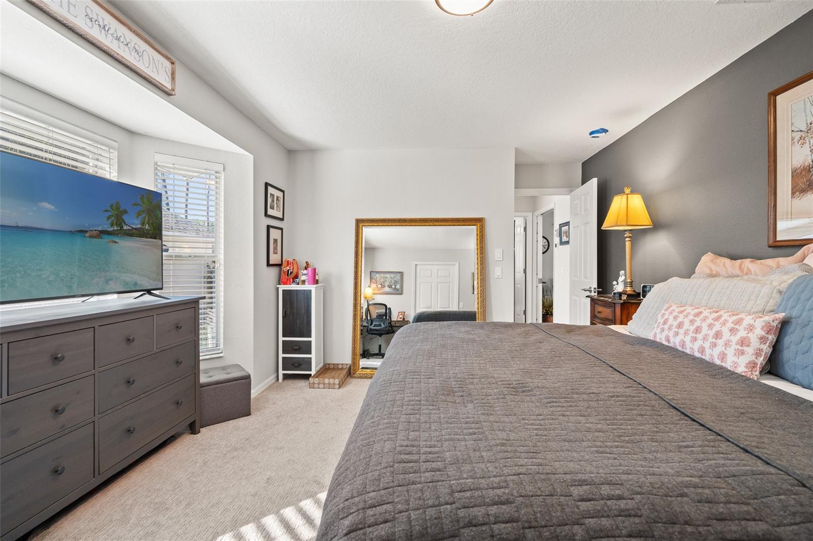 Image 29 of 51 For 18715 Dove Hollow Court