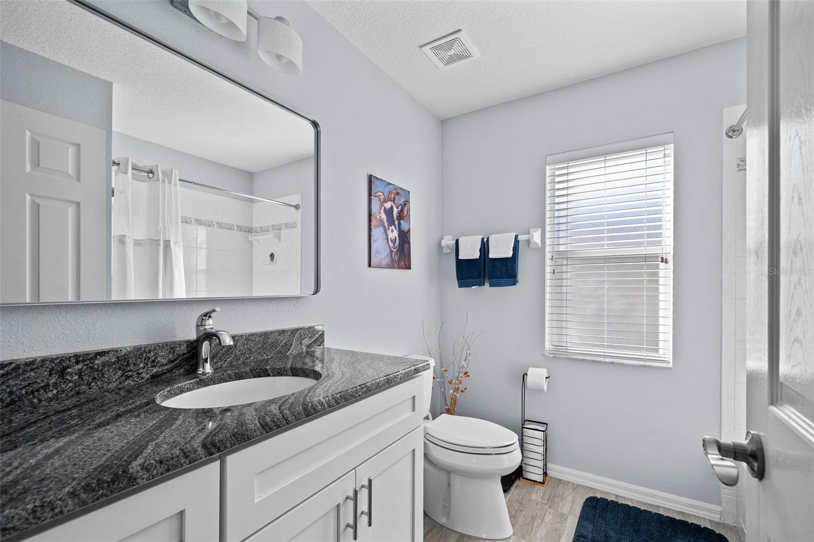 Image 31 of 51 For 18715 Dove Hollow Court