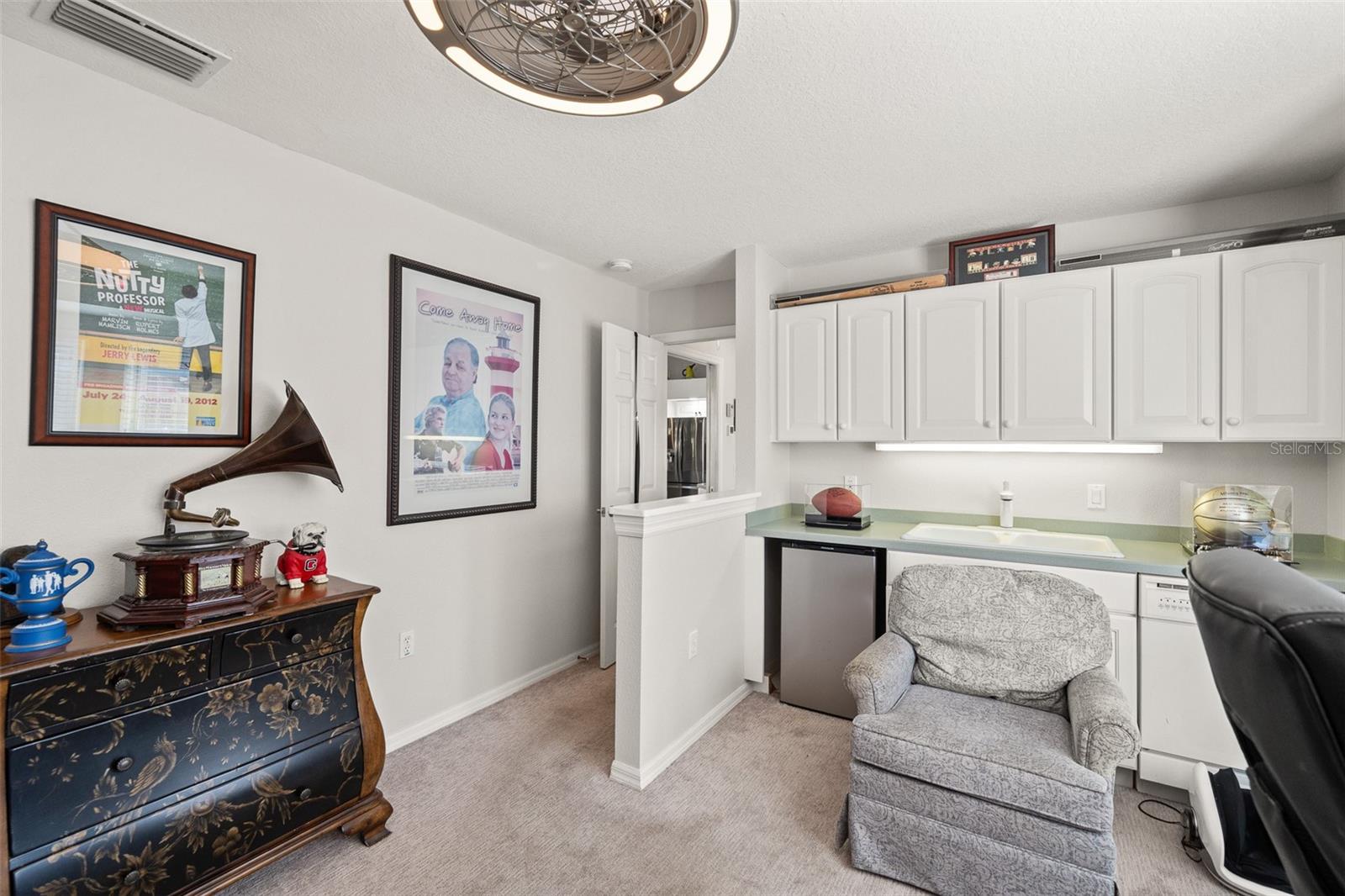 Image 33 of 51 For 18715 Dove Hollow Court