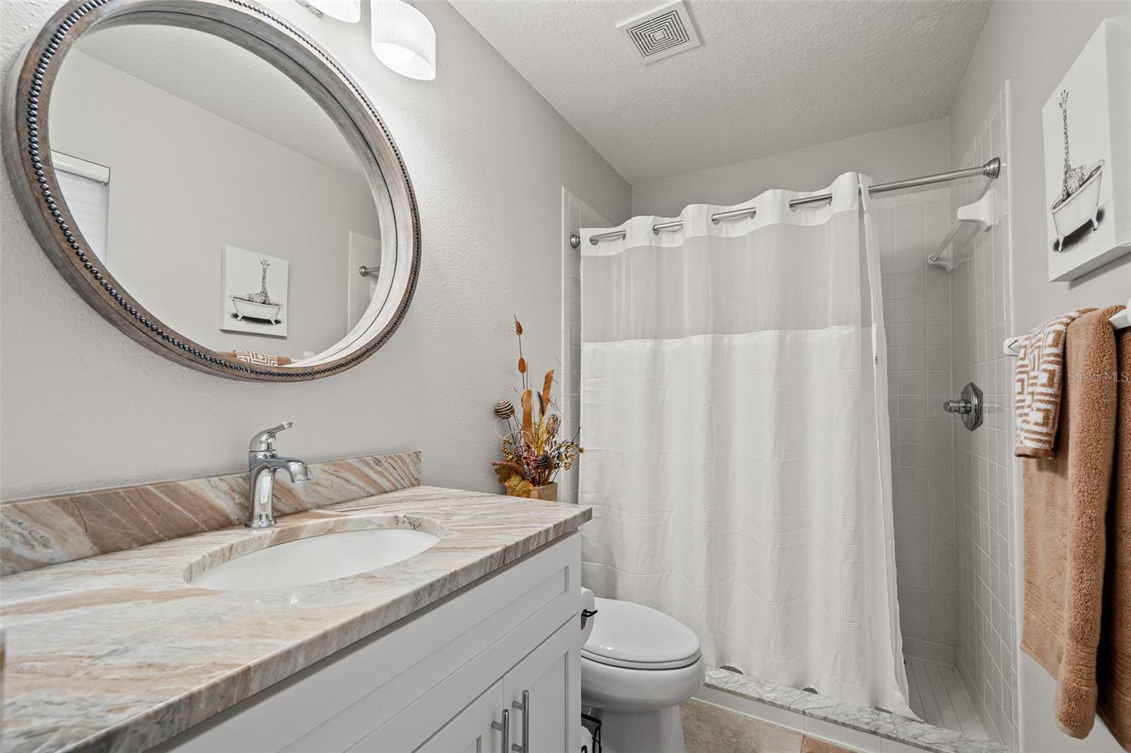 Image 37 of 51 For 18715 Dove Hollow Court