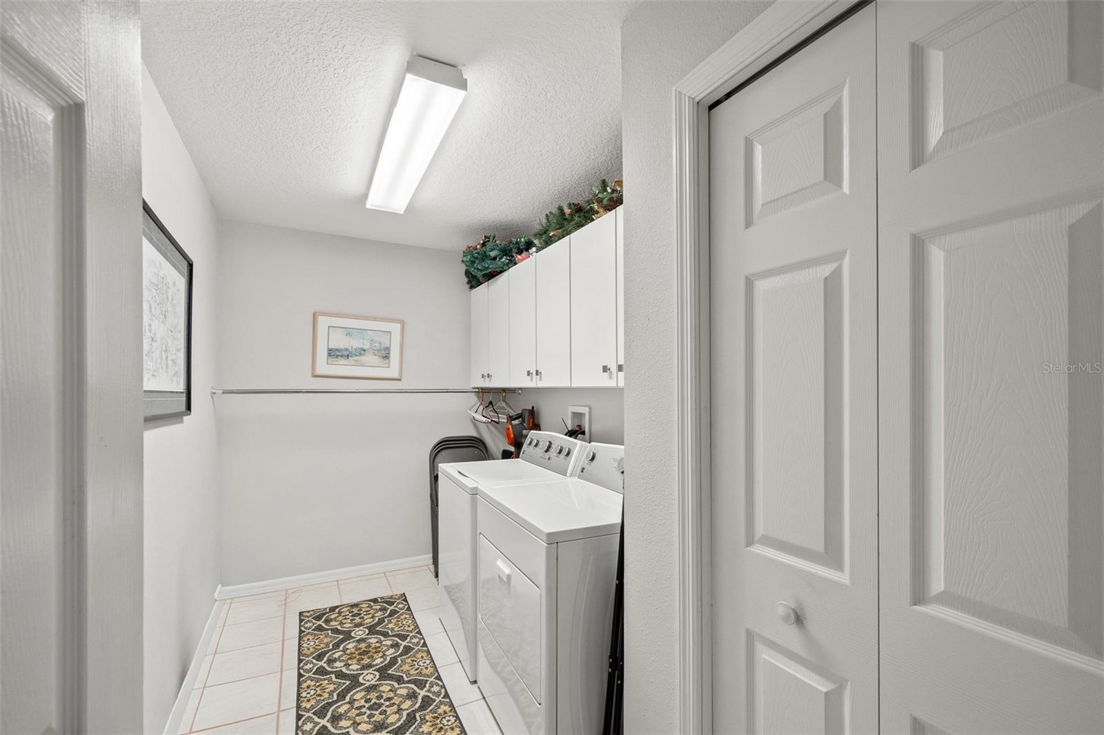 Image 42 of 51 For 18715 Dove Hollow Court