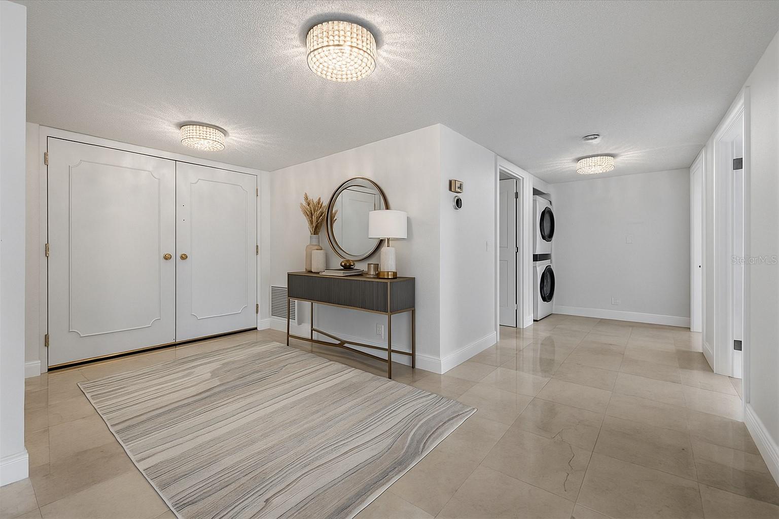 Image 3 of 50 For 100 Oakmont Lane 101