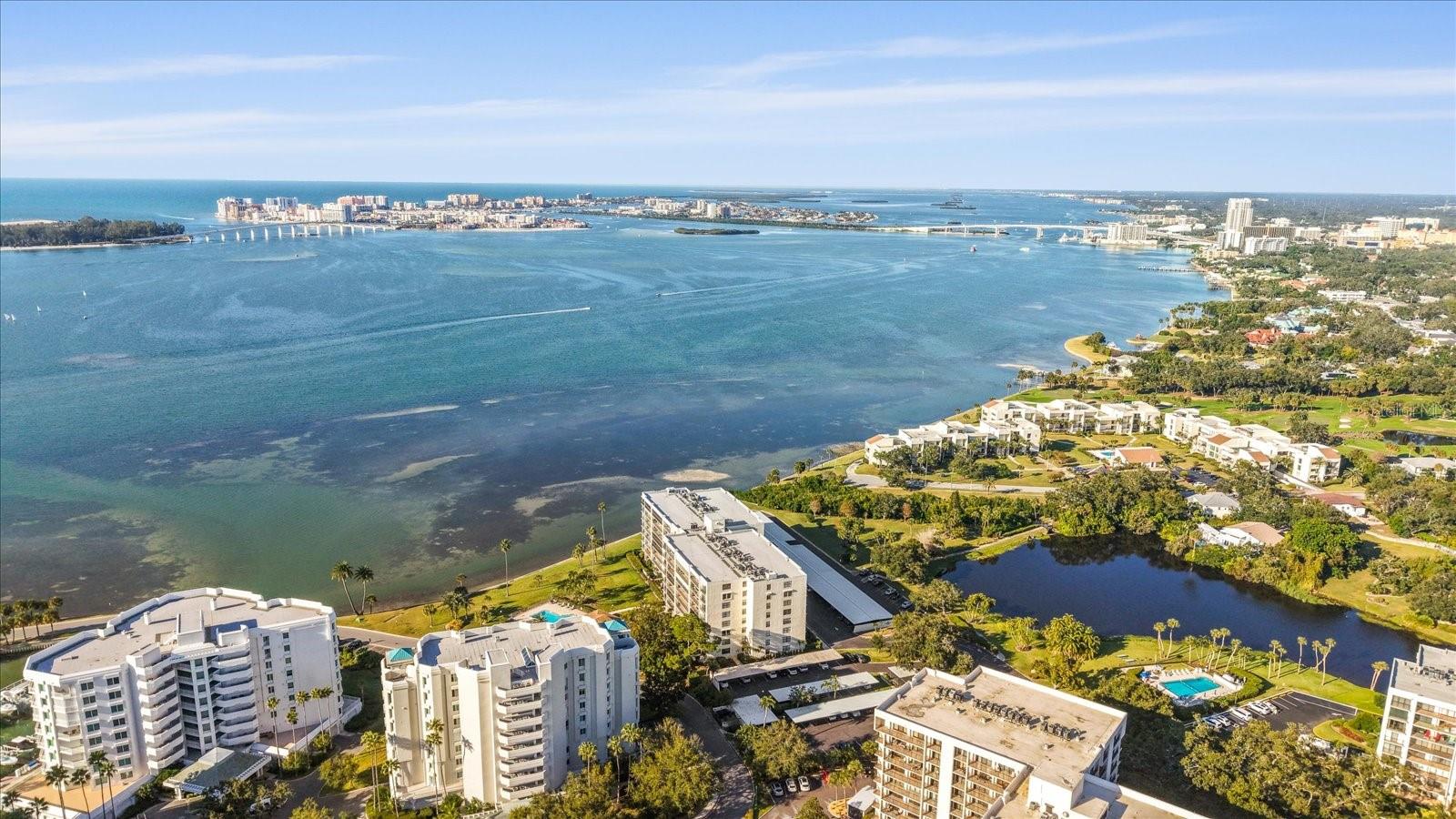 Image 39 of 50 For 100 Oakmont Lane 101