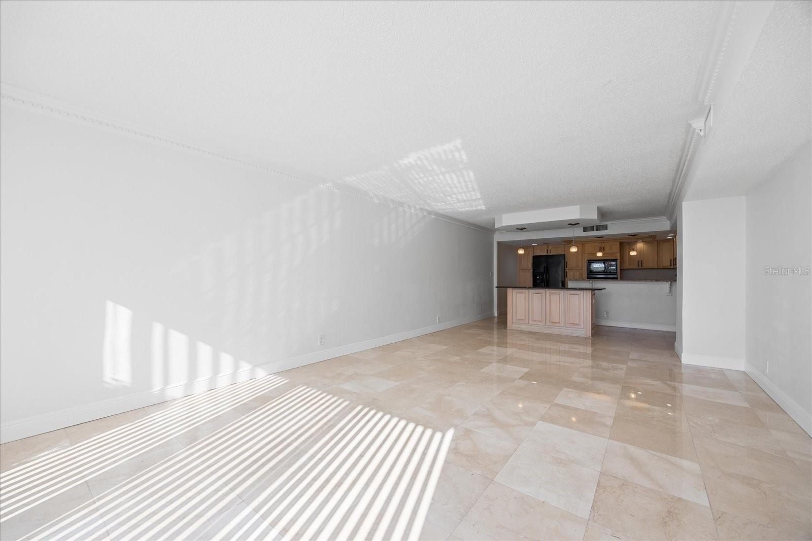 Image 9 of 50 For 100 Oakmont Lane 101