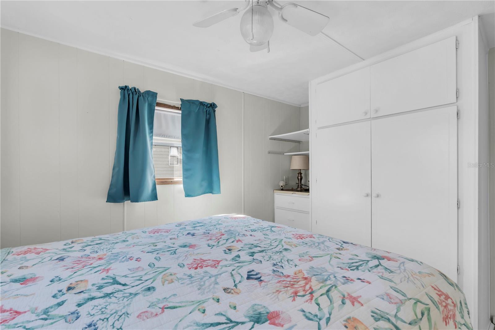 Image 13 of 35 For 7801 34th Avenue N 27