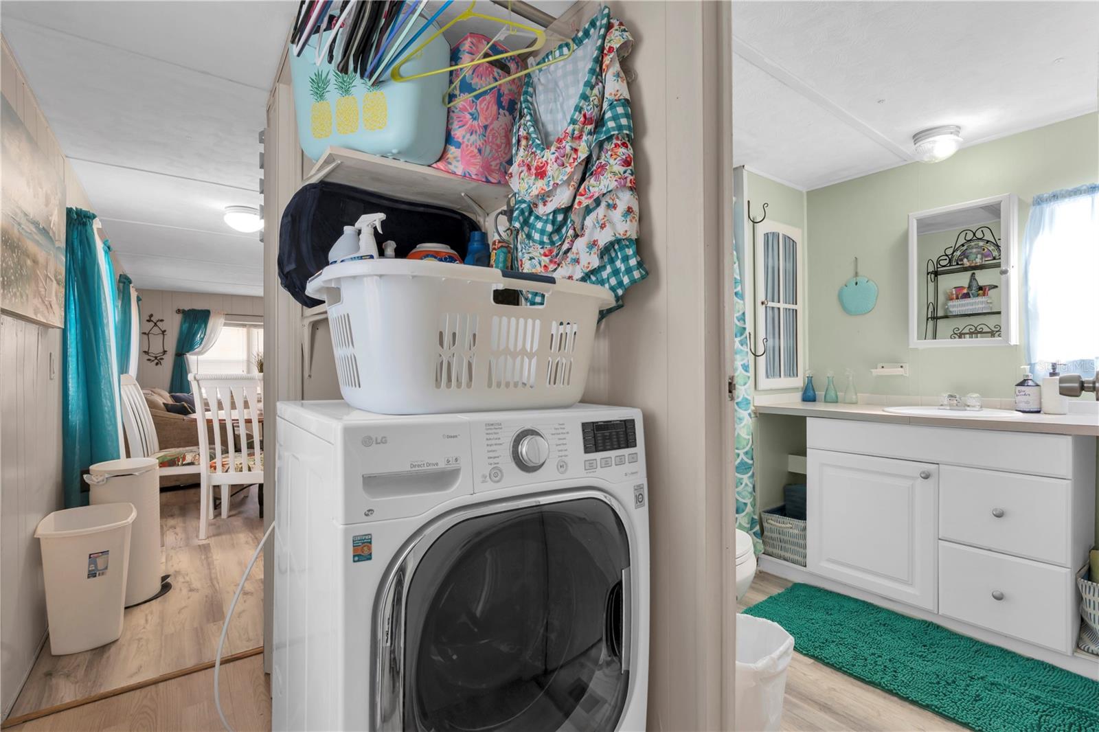 Image 16 of 35 For 7801 34th Avenue N 27