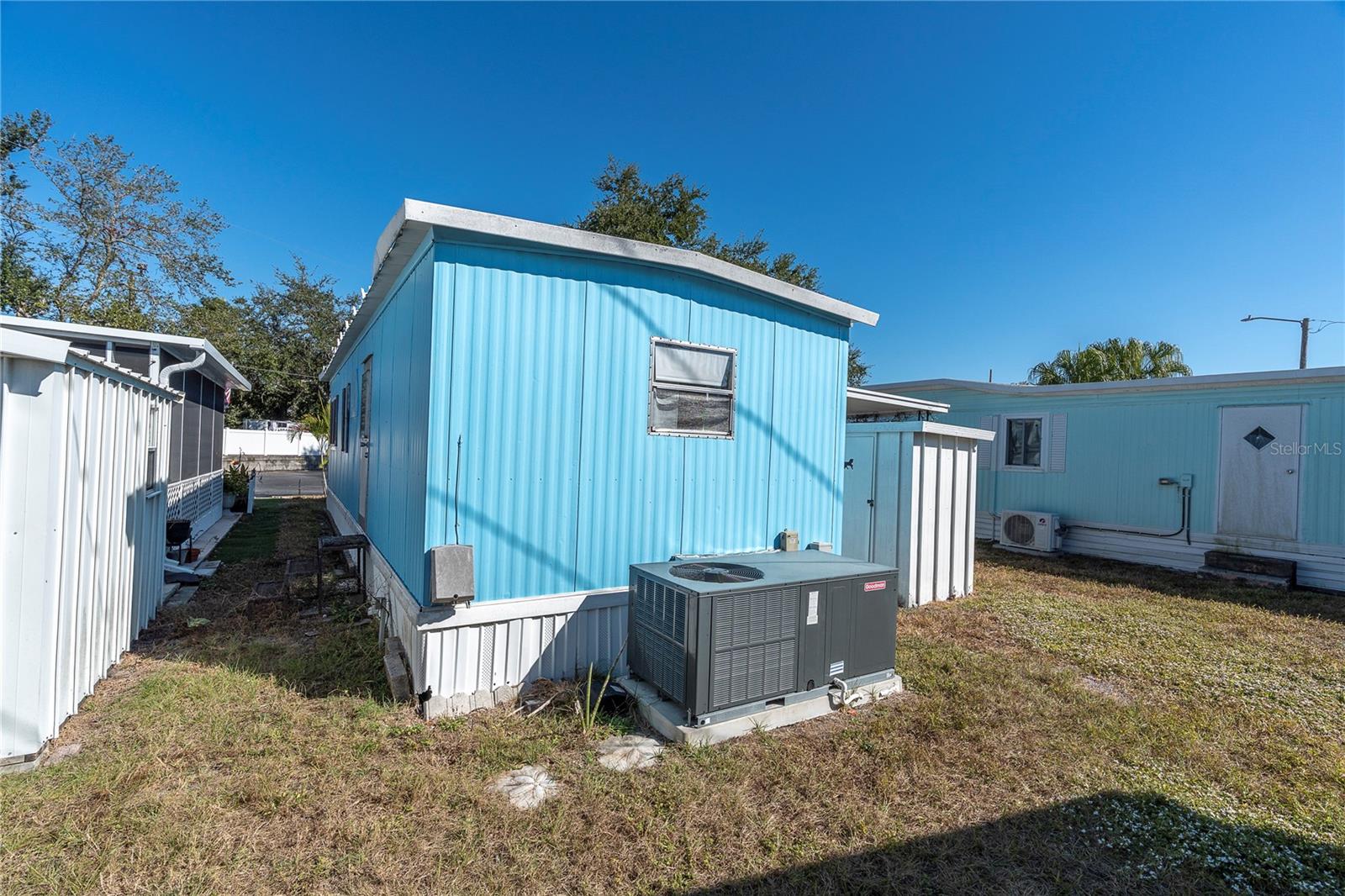 Image 21 of 35 For 7801 34th Avenue N 27