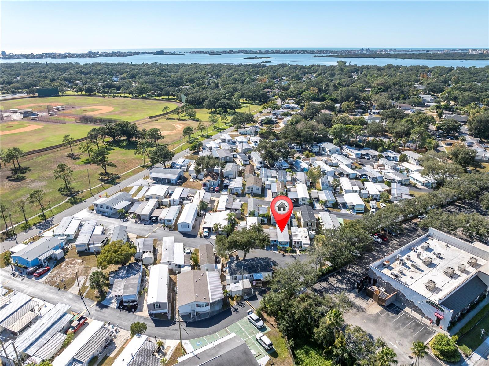 Image 22 of 35 For 7801 34th Avenue N 27