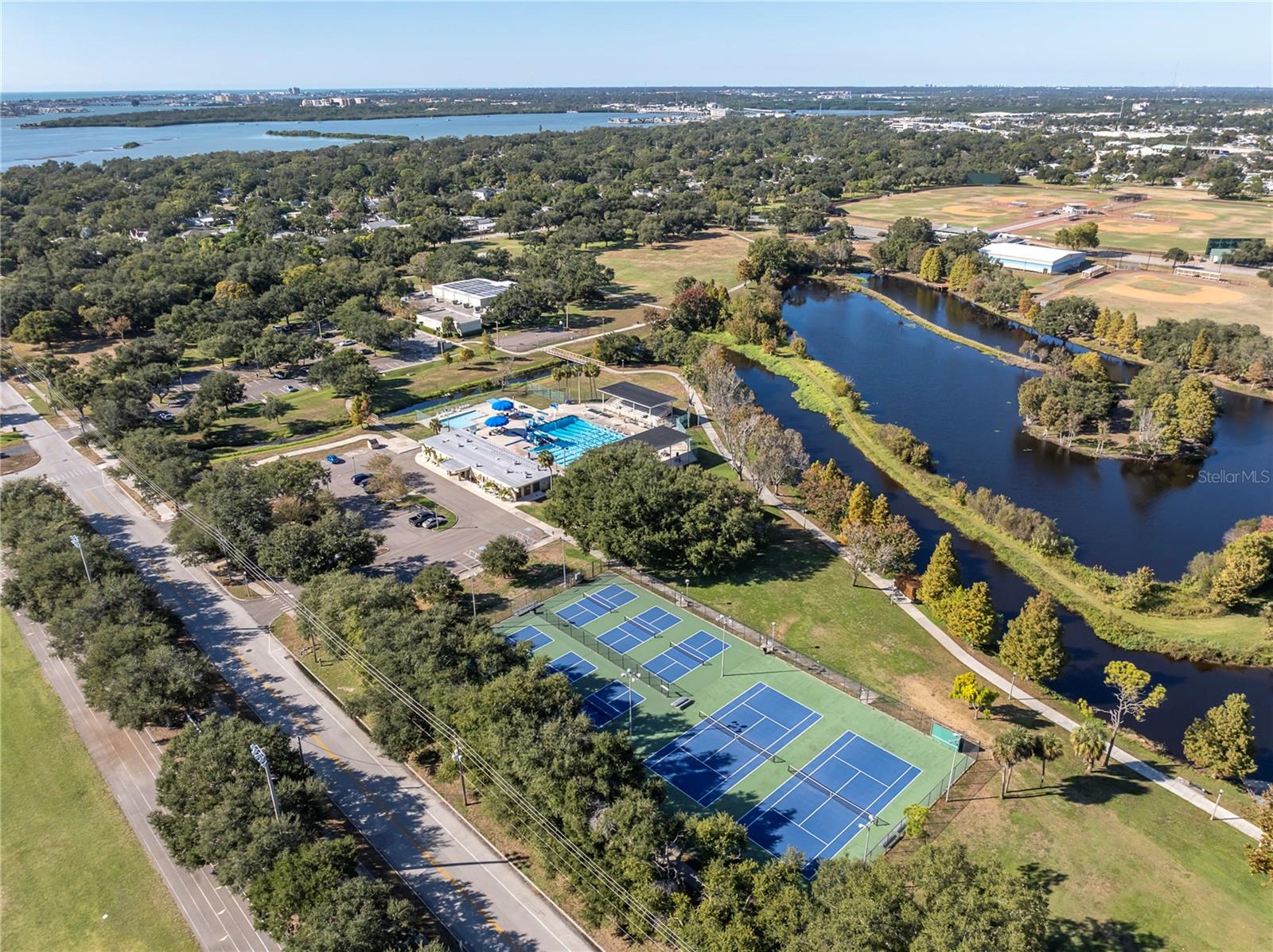 Image 31 of 35 For 7801 34th Avenue N 27