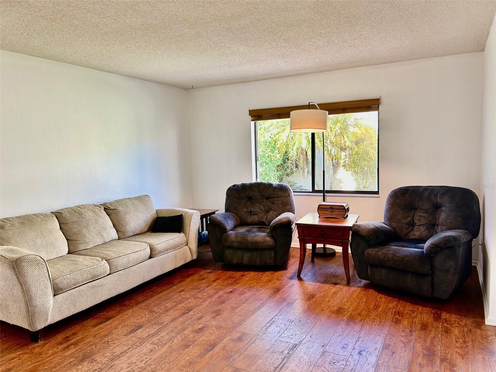 Image 7 of 30 For 2459 Bay Berry Drive