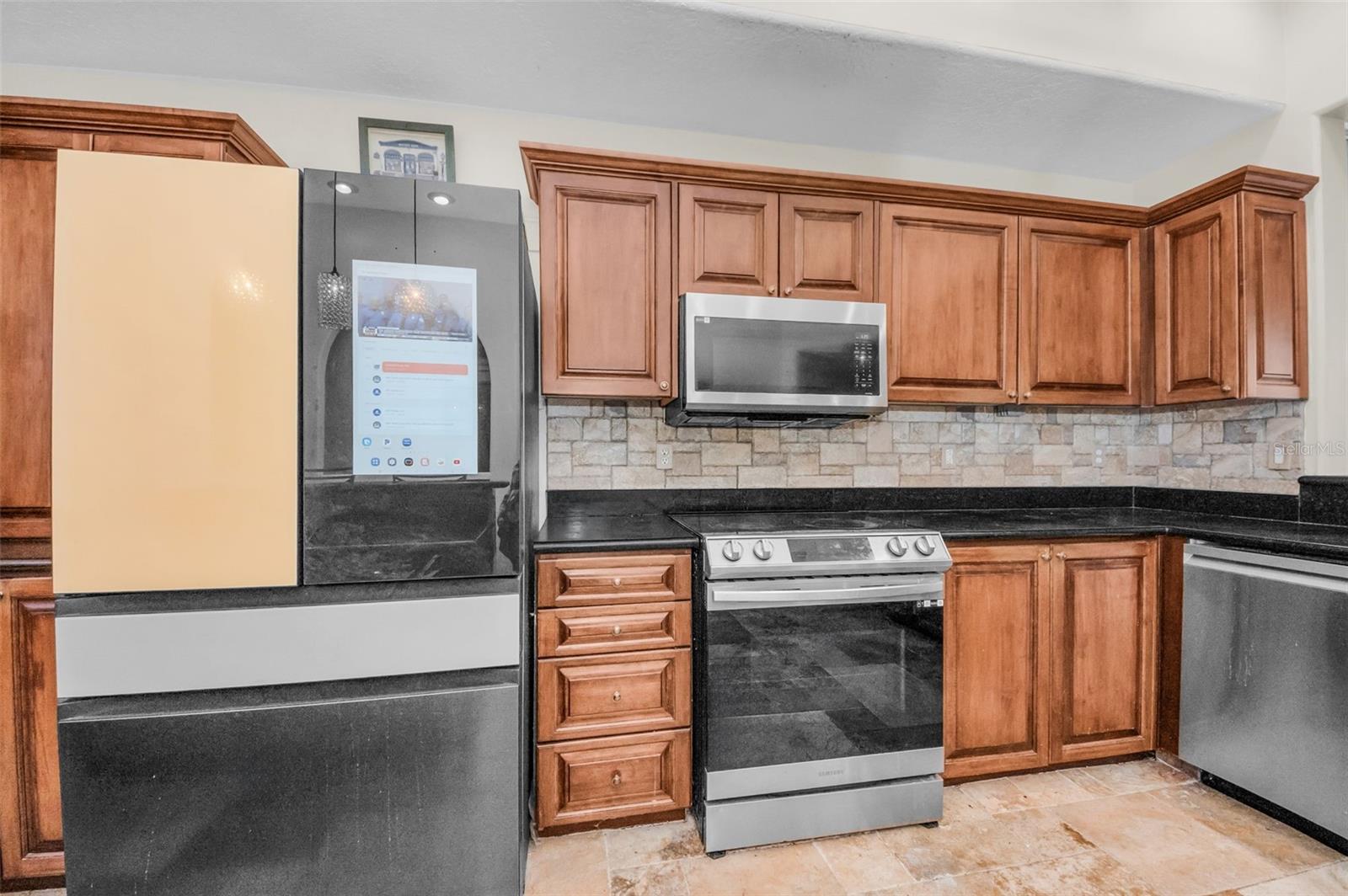 Image 13 of 79 For 1704 Lago Vista Boulevard