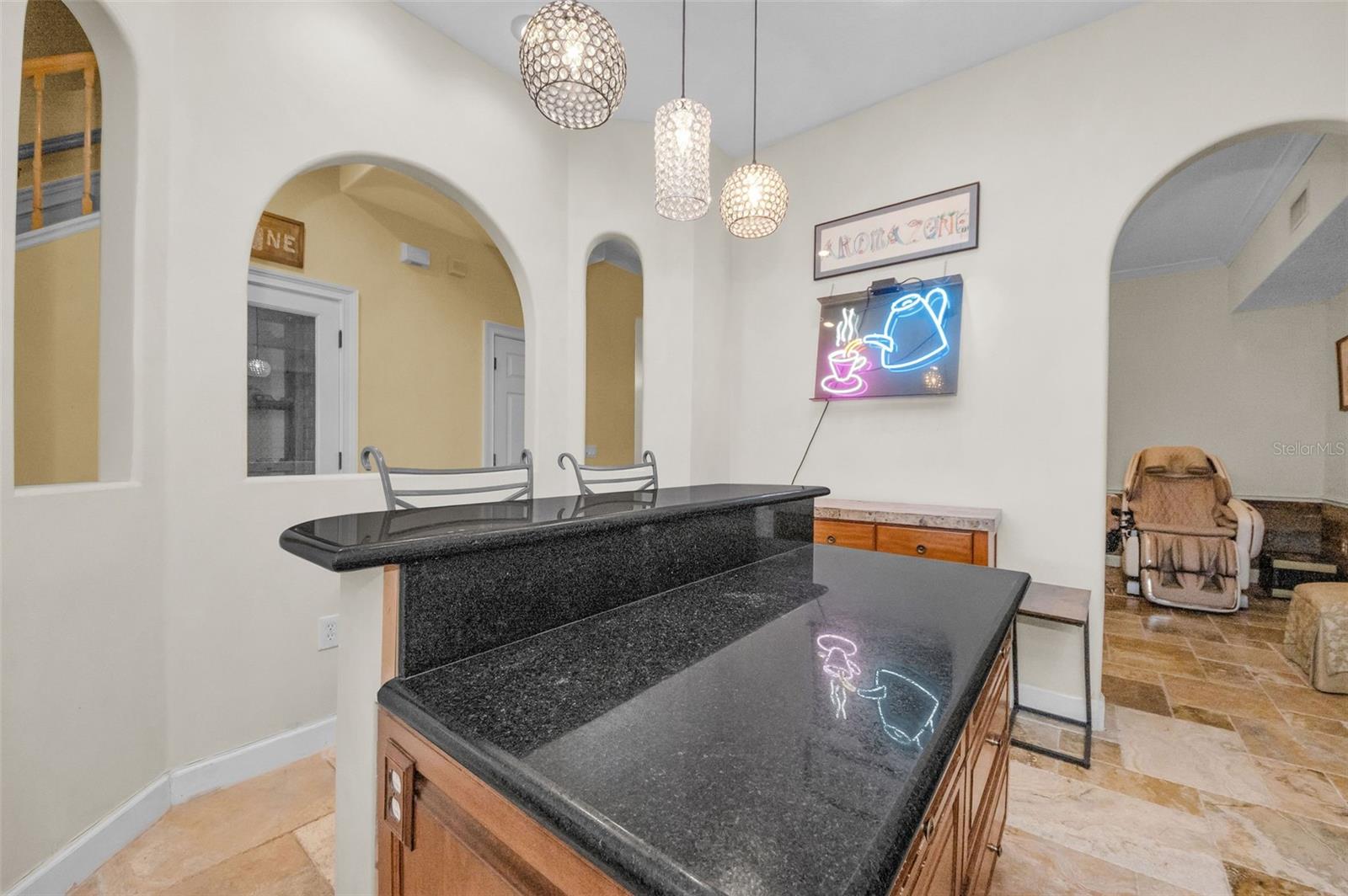 Image 17 of 79 For 1704 Lago Vista Boulevard