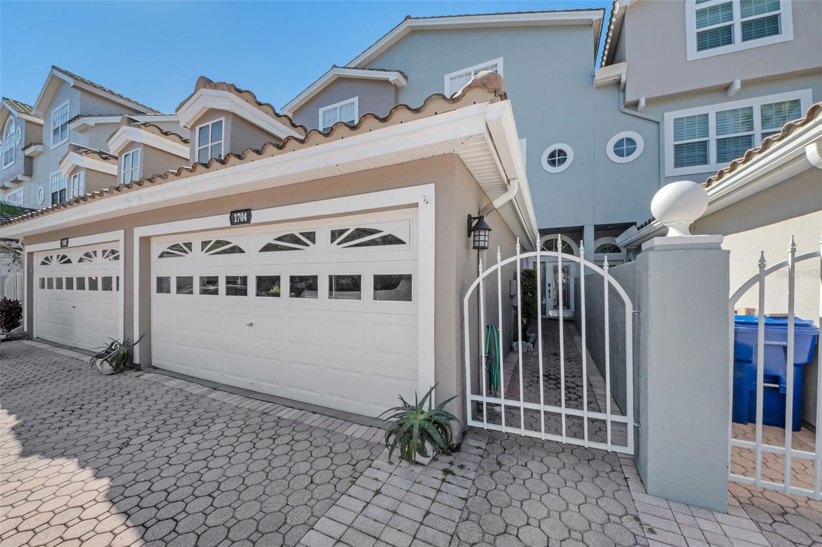 Image 2 of 79 For 1704 Lago Vista Boulevard