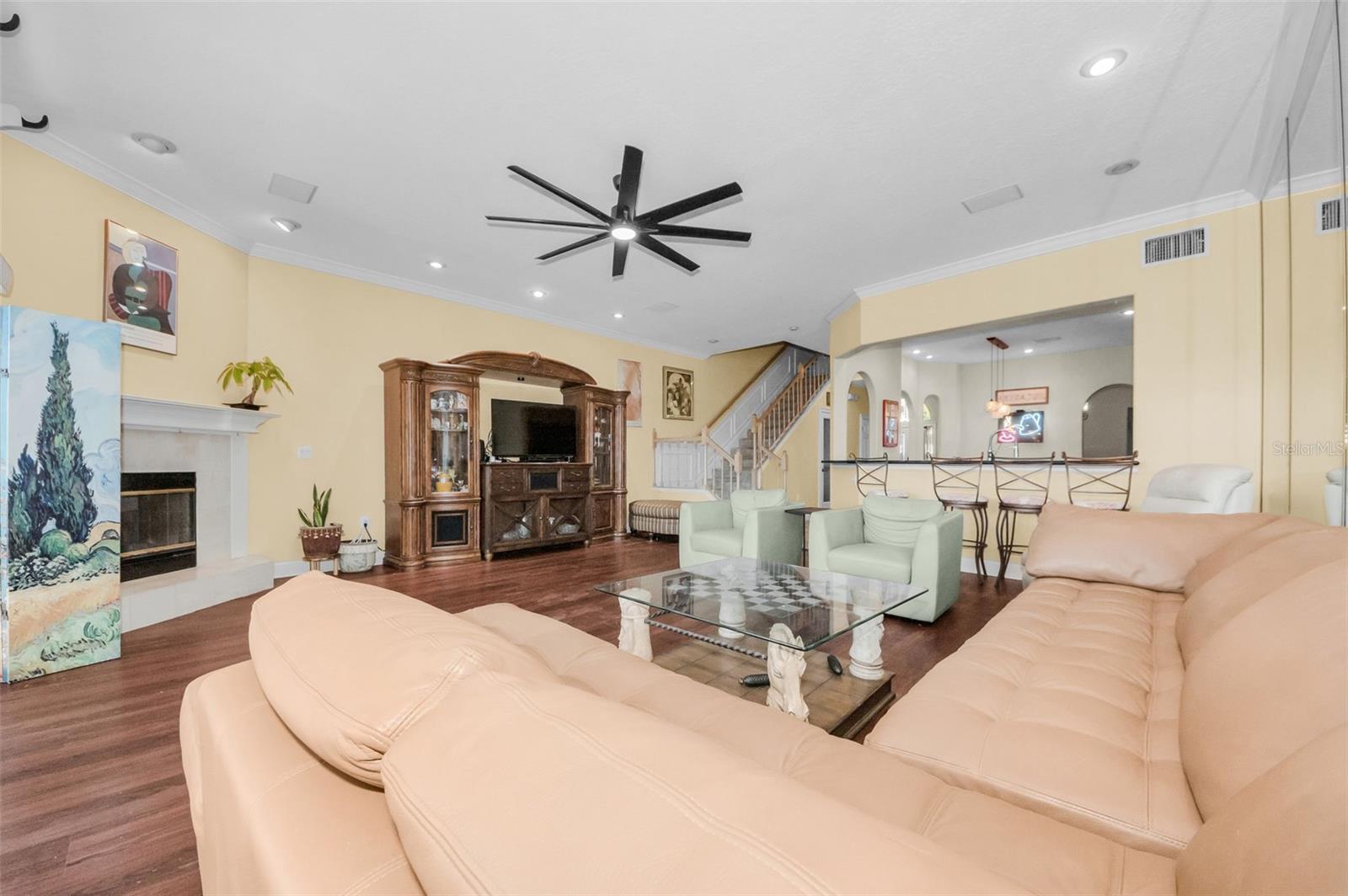 Image 22 of 79 For 1704 Lago Vista Boulevard