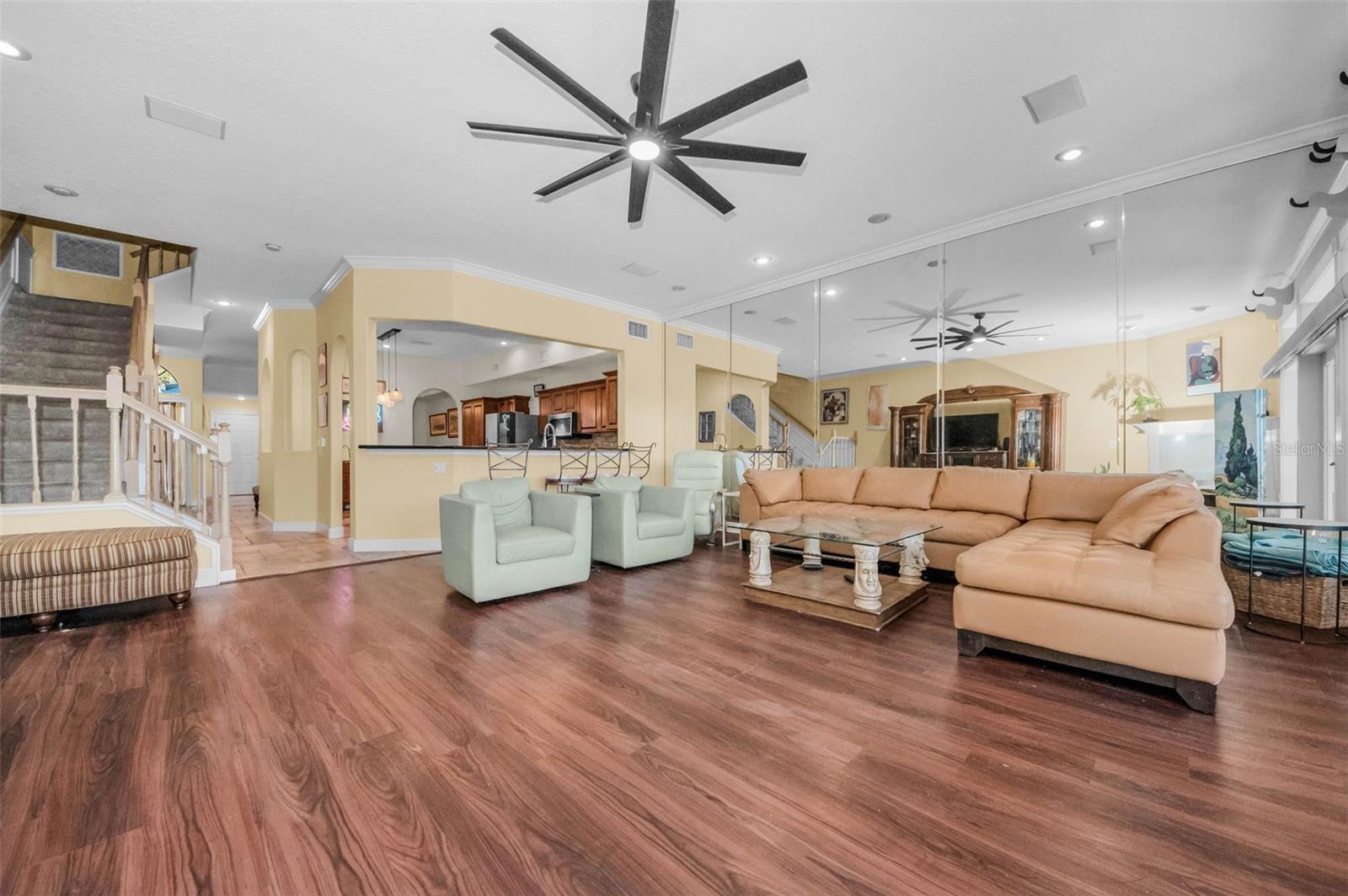 Image 23 of 79 For 1704 Lago Vista Boulevard