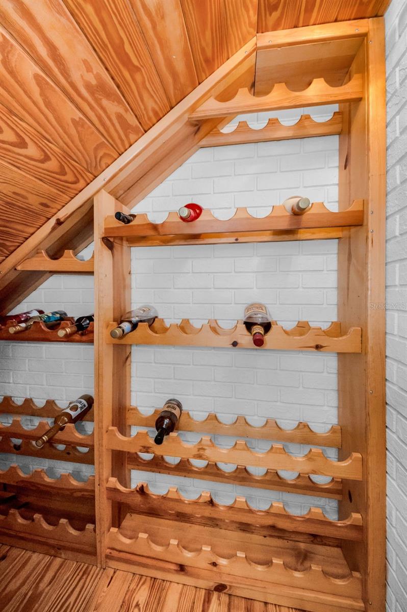 Image 25 of 79 For 1704 Lago Vista Boulevard