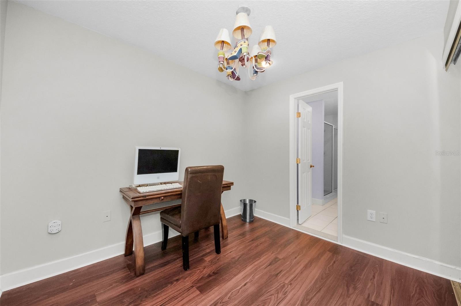 Image 39 of 79 For 1704 Lago Vista Boulevard