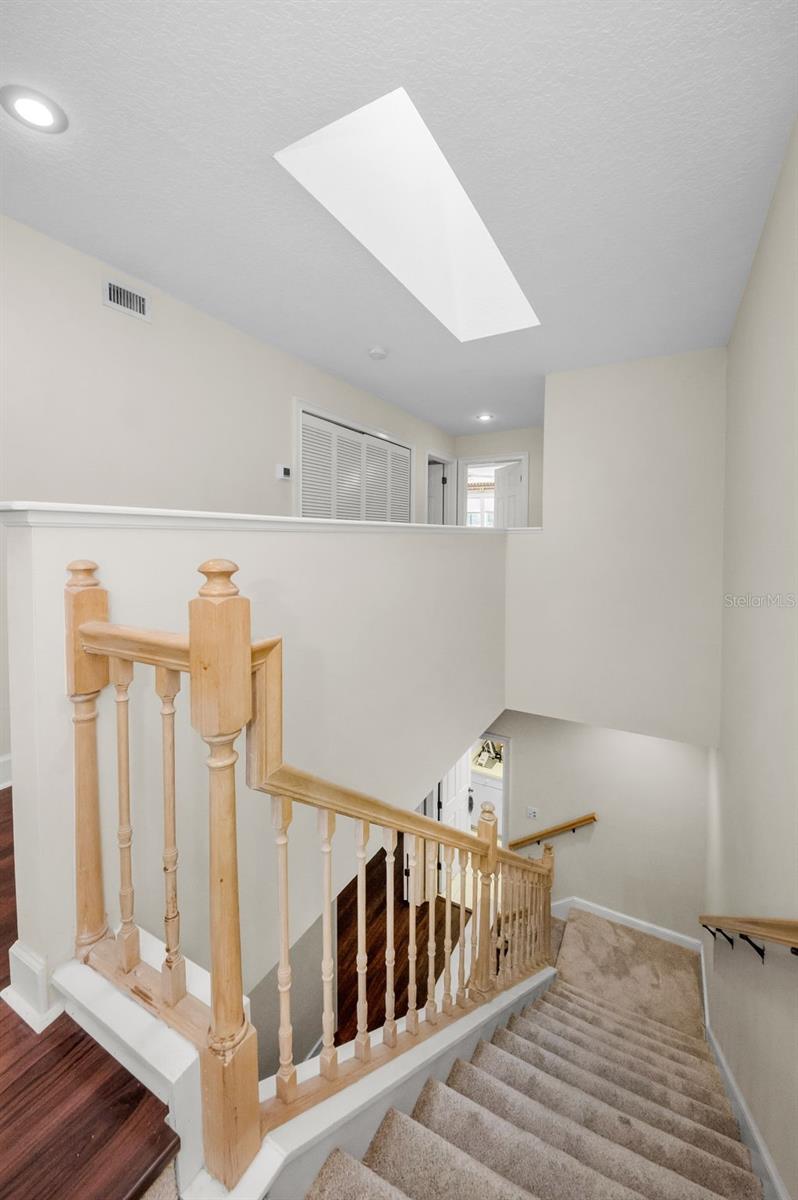 Image 45 of 79 For 1704 Lago Vista Boulevard