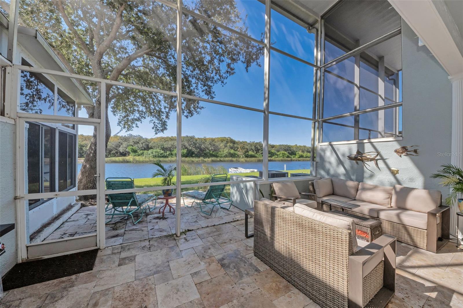 Image 46 of 79 For 1704 Lago Vista Boulevard