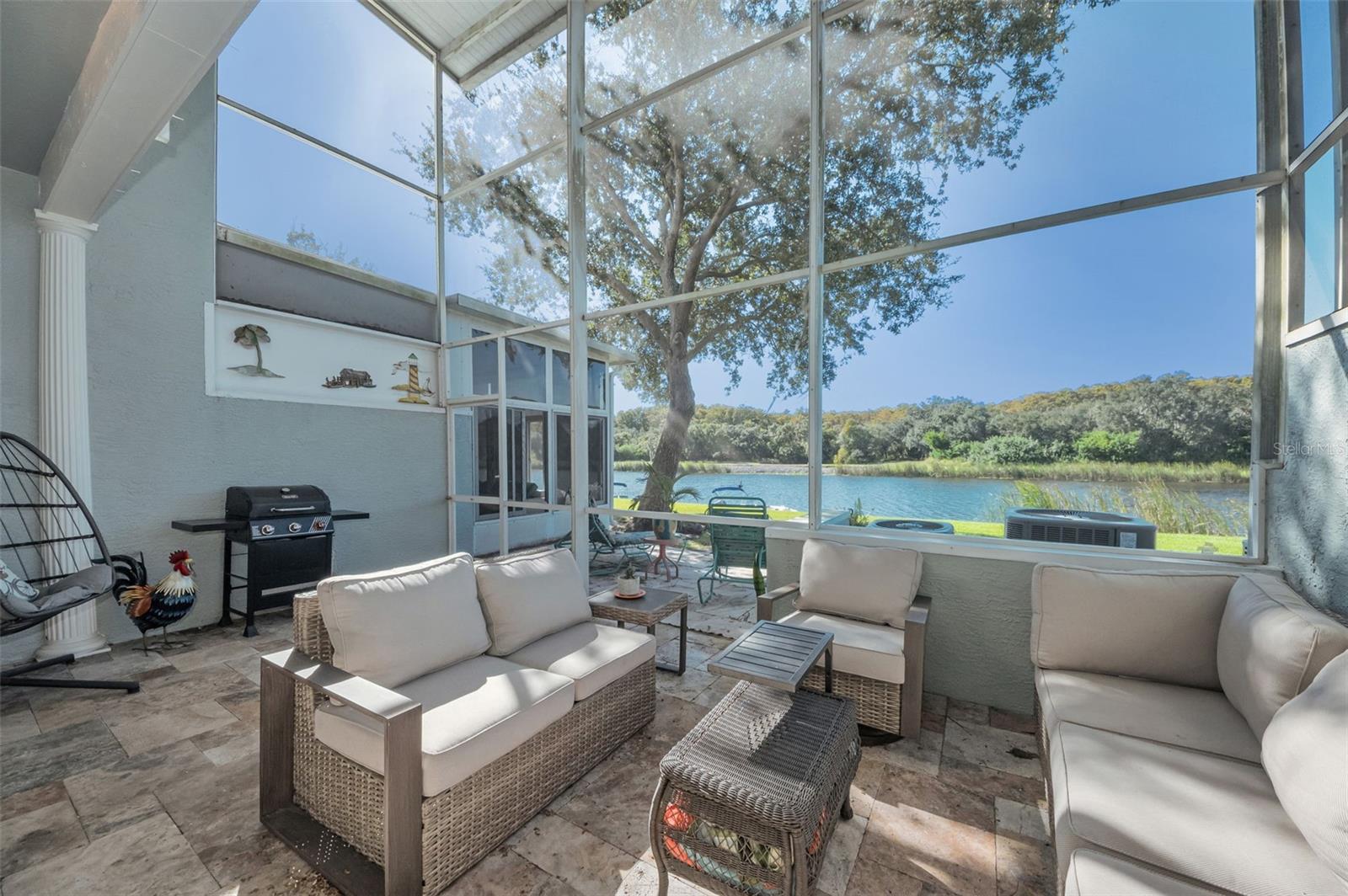 Image 47 of 79 For 1704 Lago Vista Boulevard