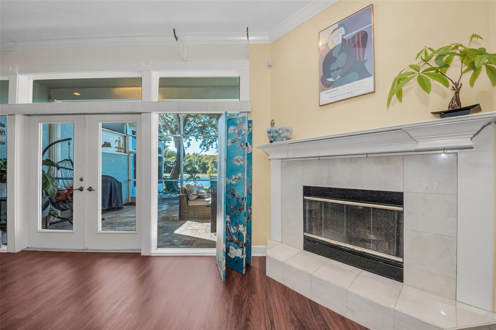 Image 50 of 79 For 1704 Lago Vista Boulevard