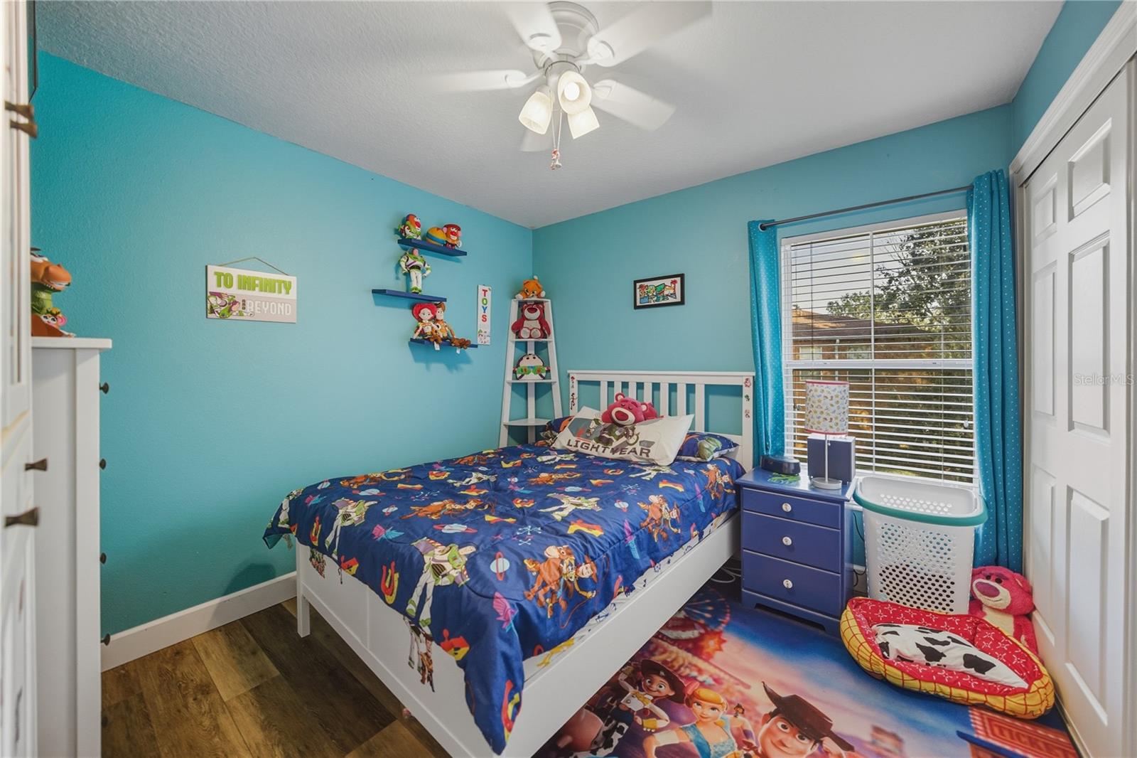 Image 28 of 38 For 10912 Johanna Avenue