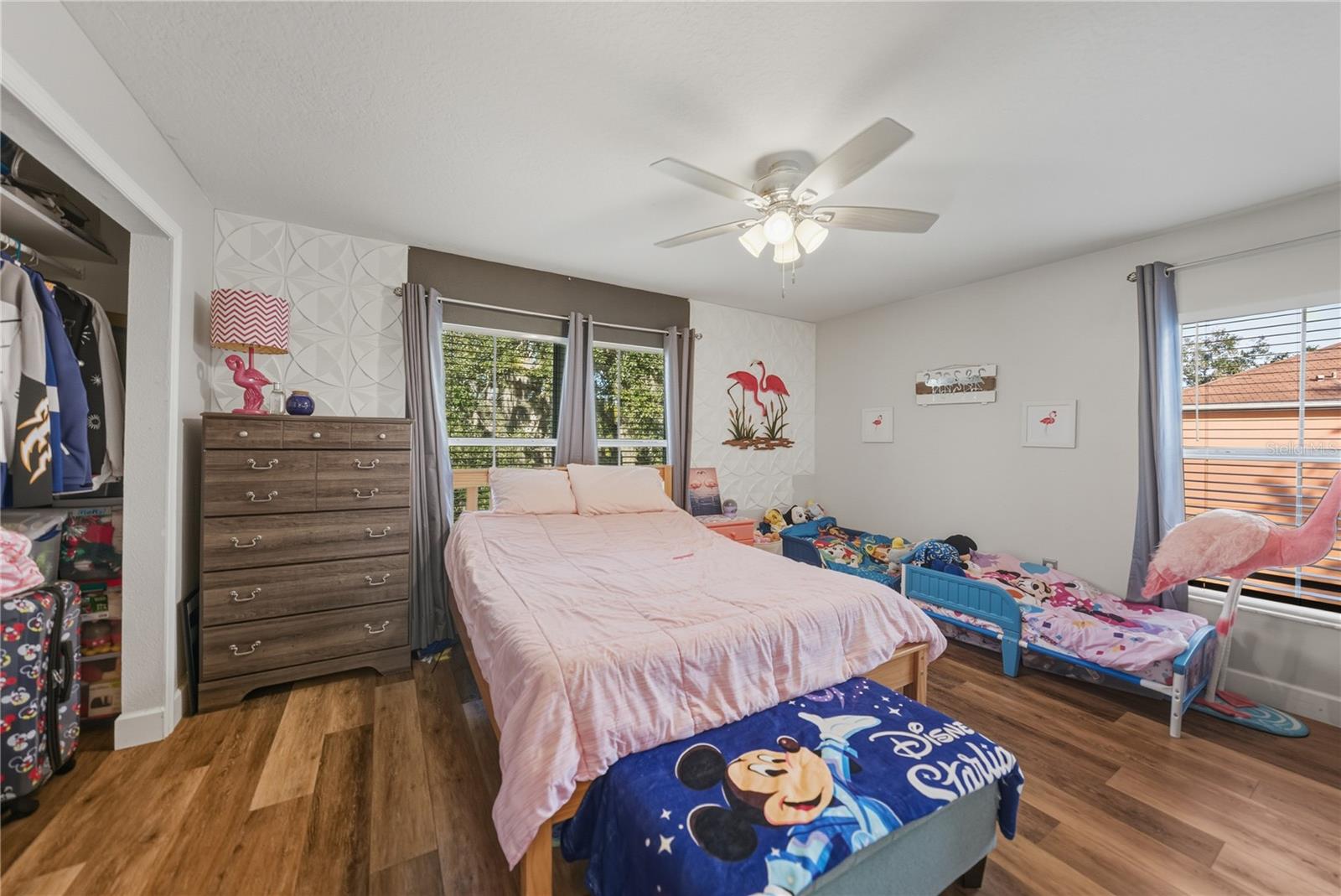 Image 32 of 38 For 10912 Johanna Avenue