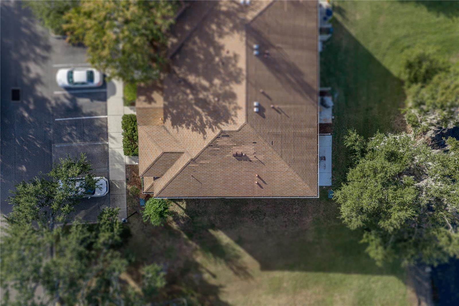 Image 6 of 38 For 10912 Johanna Avenue