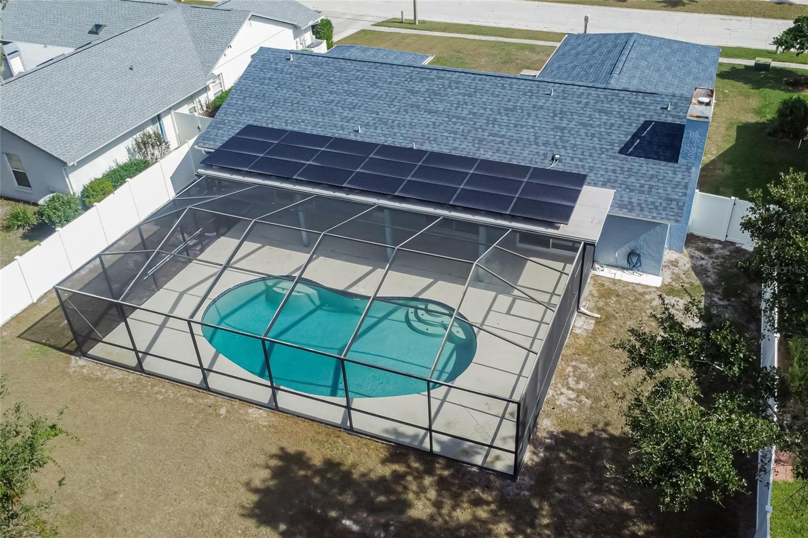 Image 5 of 40 For 10411 Brushfield Street