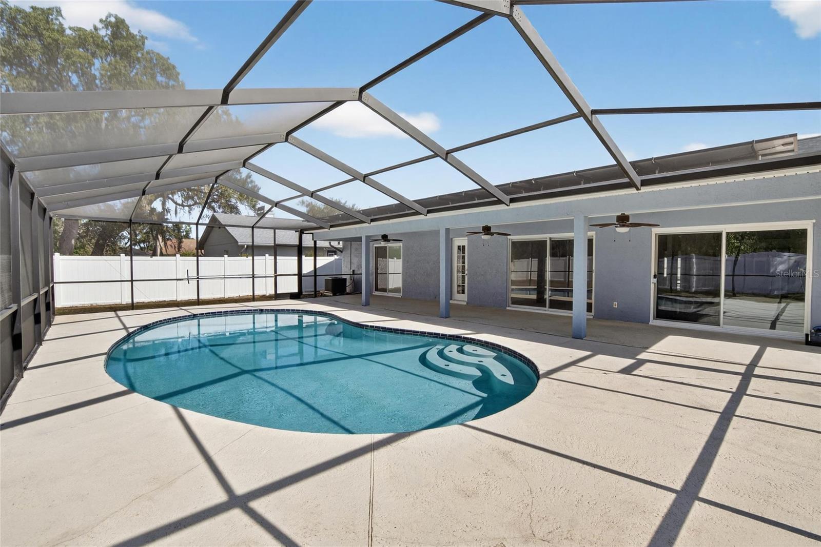 Image 7 of 40 For 10411 Brushfield Street