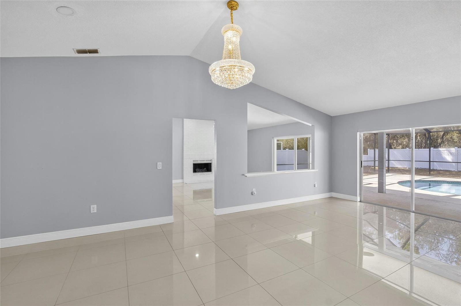 Image 9 of 40 For 10411 Brushfield Street