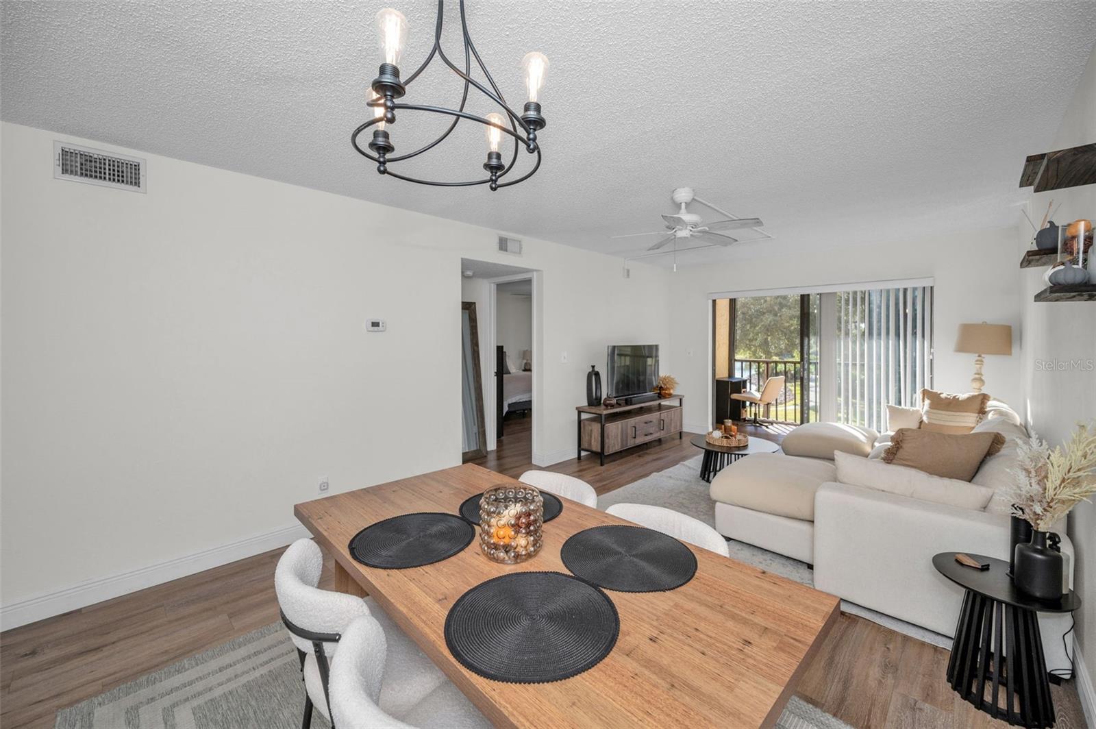 Image 12 of 65 For 5775 Park Street N 211