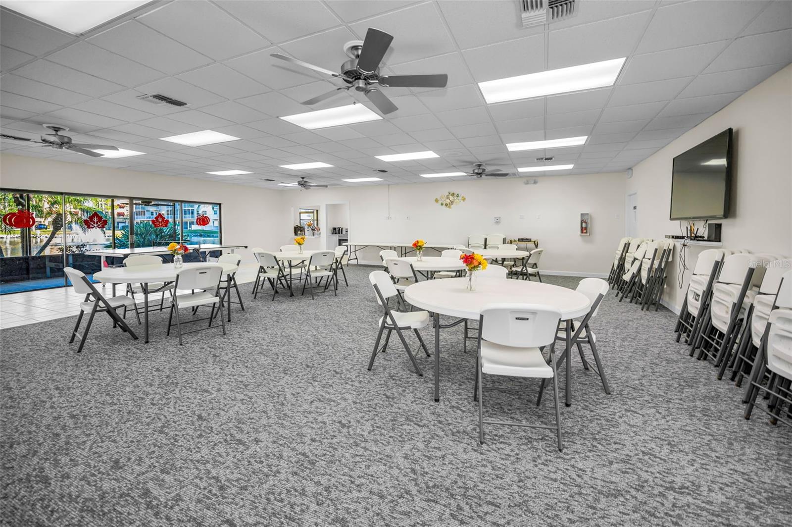 Image 48 of 65 For 5775 Park Street N 211