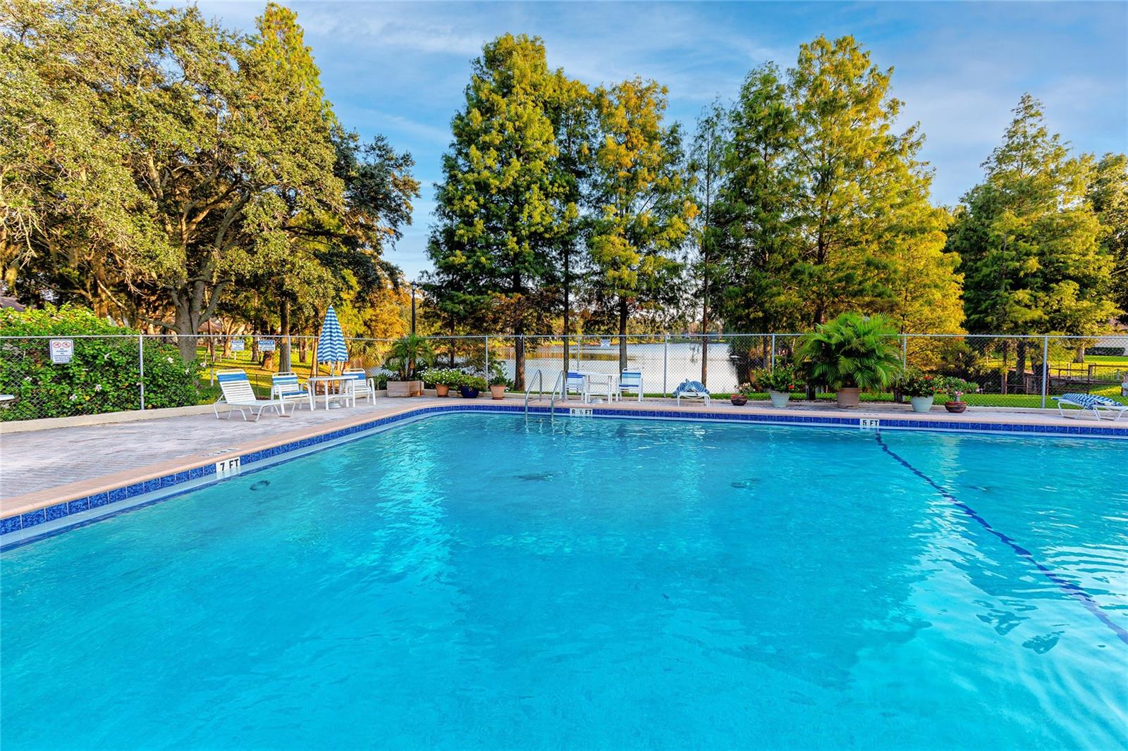 Listing photo id 1 for 2561 Royal Pines Circle 14h