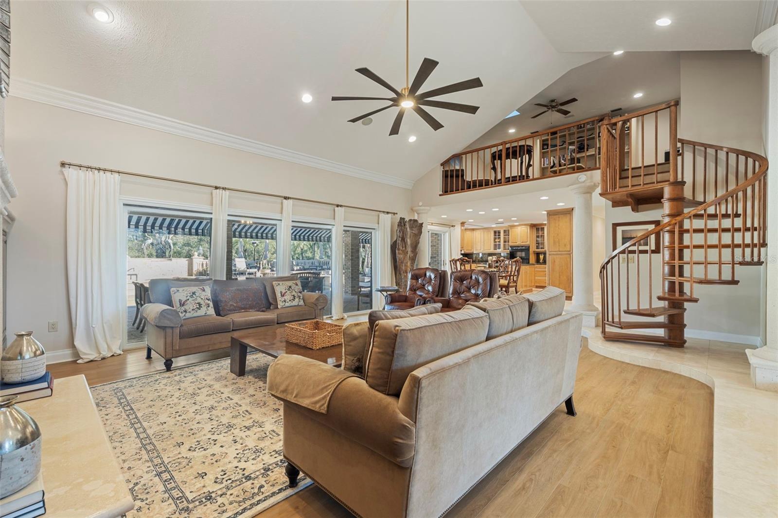 Image 13 of 78 For 18707 Pepper Pike