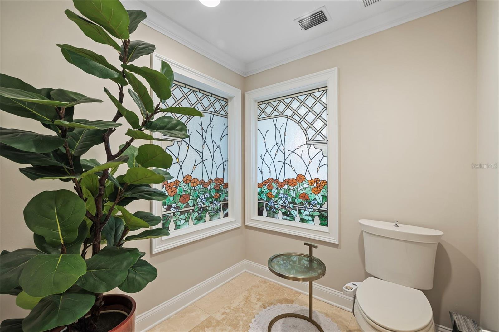 Image 32 of 78 For 18707 Pepper Pike