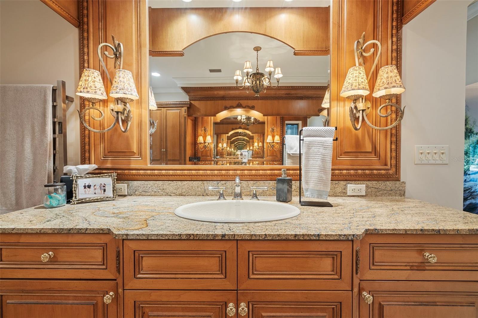 Image 33 of 78 For 18707 Pepper Pike