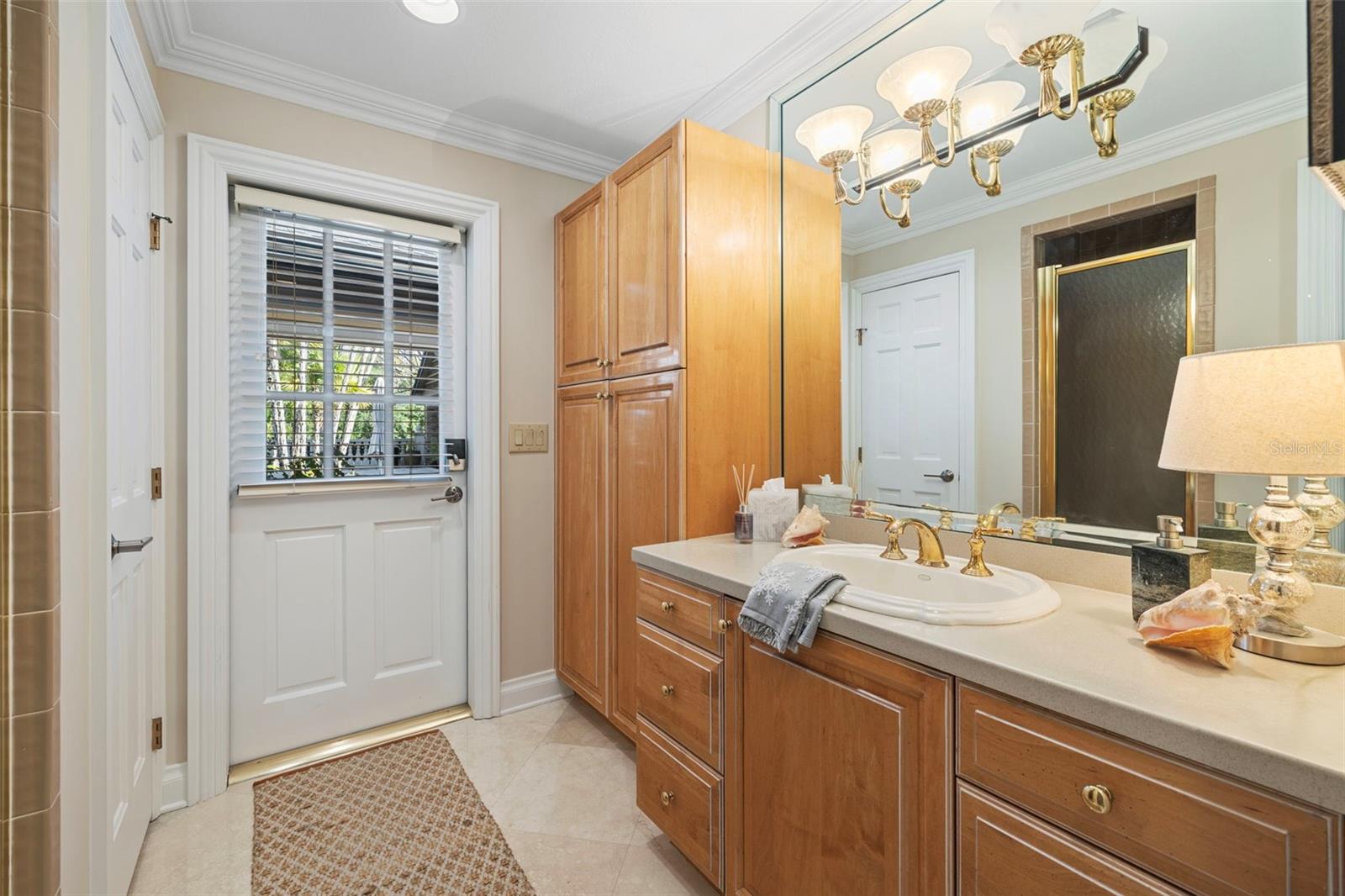 Image 40 of 78 For 18707 Pepper Pike