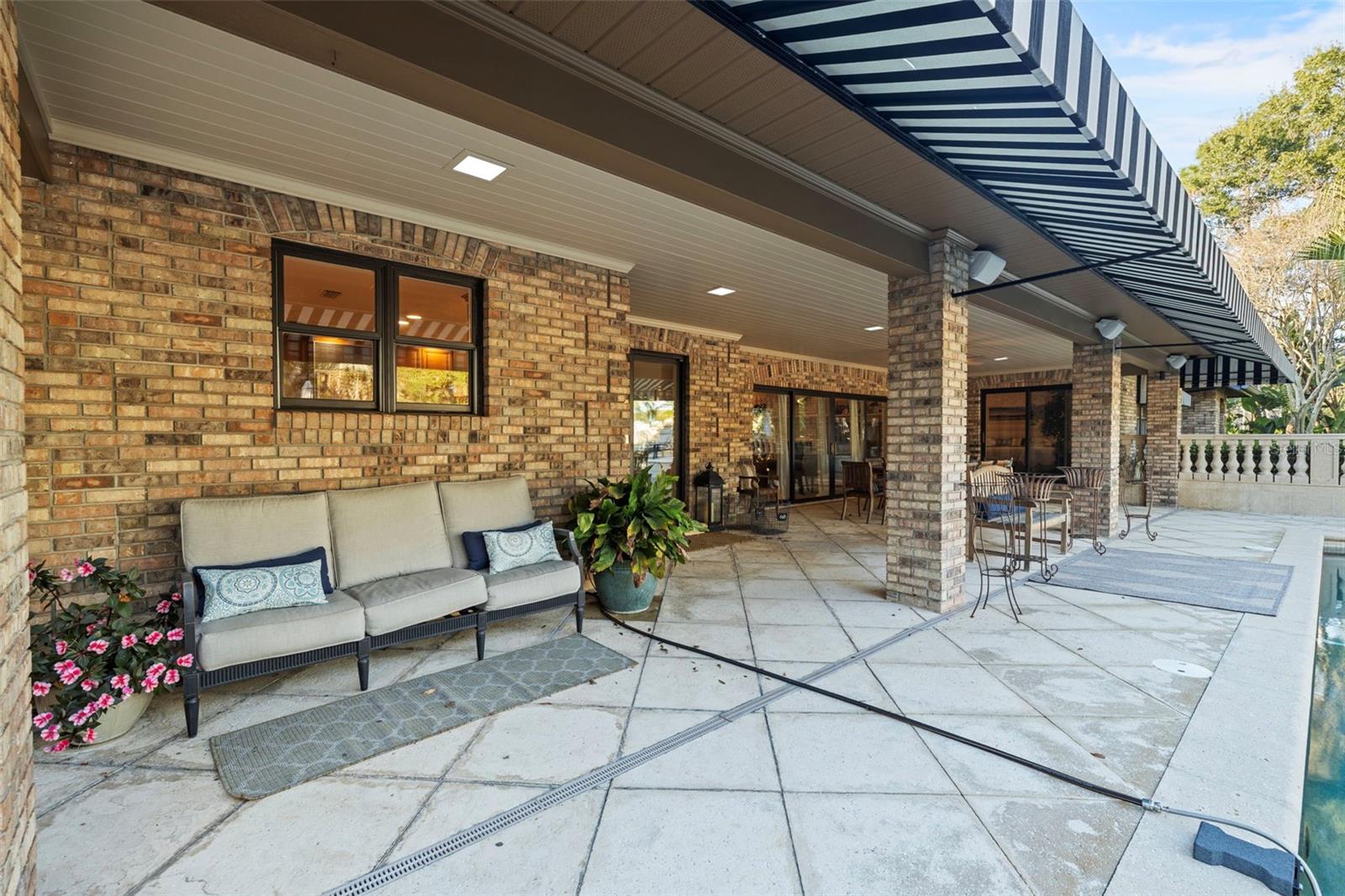 Image 45 of 78 For 18707 Pepper Pike