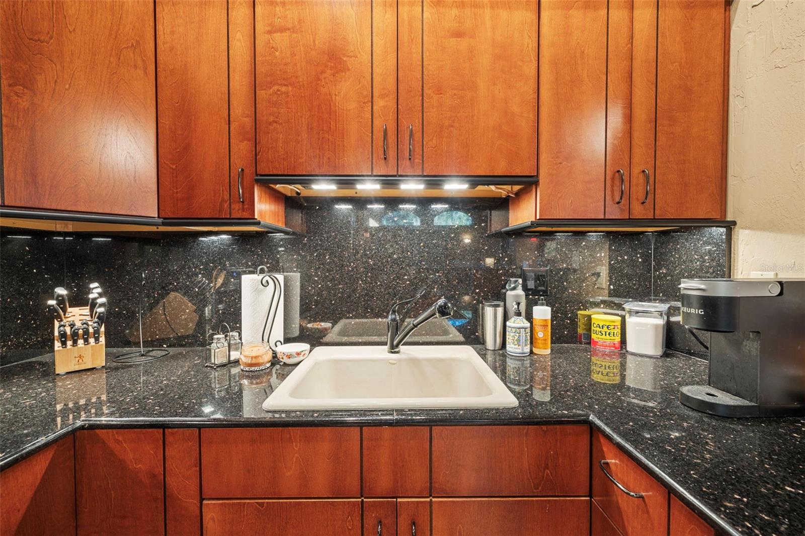 Image 59 of 78 For 18707 Pepper Pike