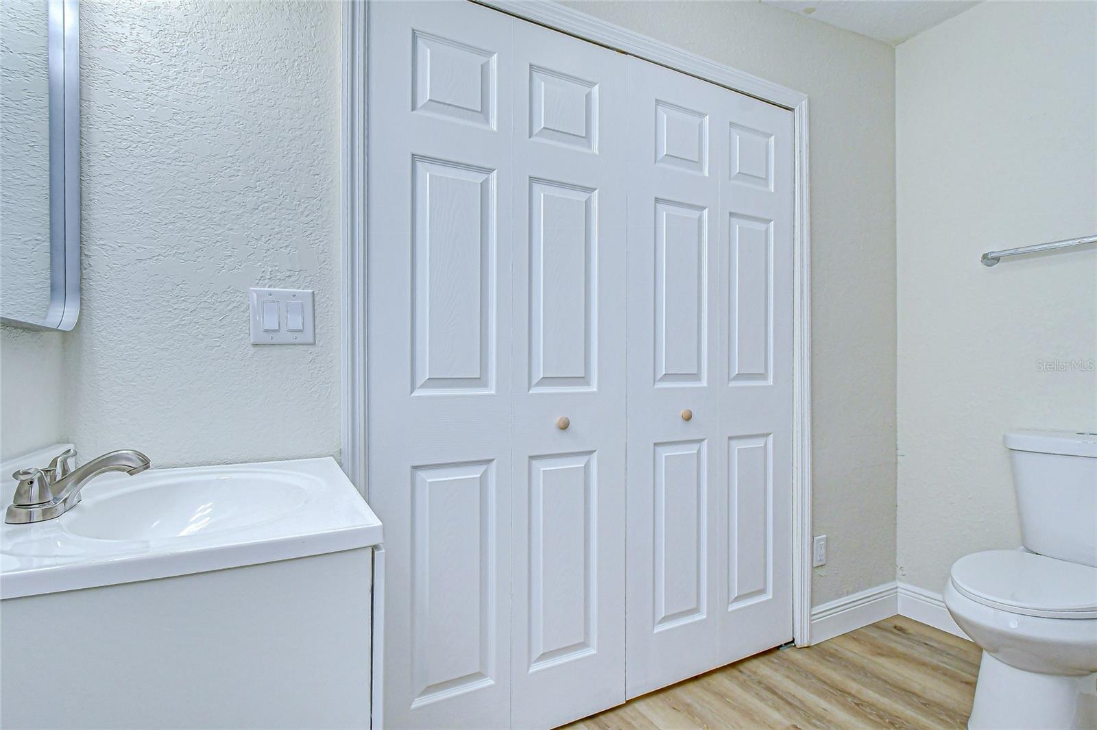 Image 20 of 45 For 12321 Kingdom Way