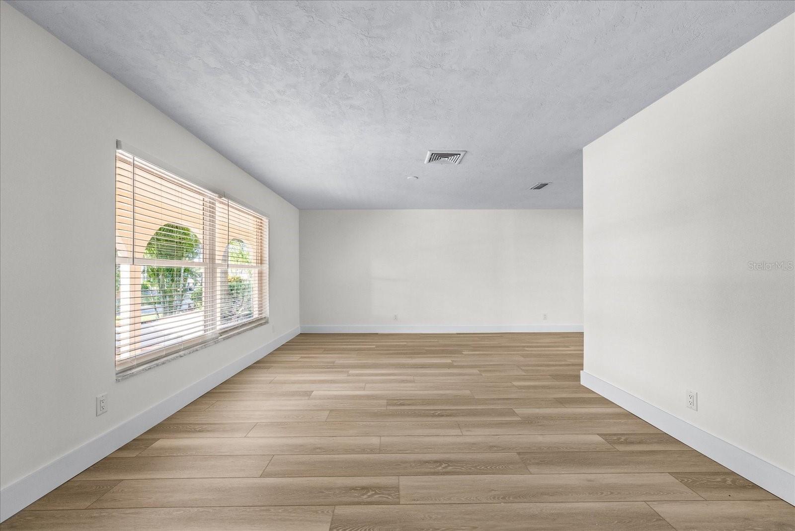 Image 29 of 52 For 1200 80th Street S